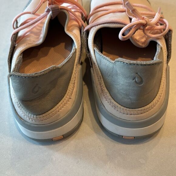 Olukai miki li women’s shoes size 10, great shape,  good brand! Great support. - Picture 7 of 8